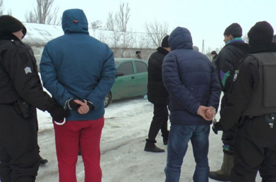 На Херсонщине полиция задержала преступную группу (ВИДОЕ)