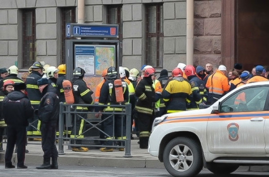 Теракт в метро Санкт-Петербурга: Поисково-спасательные работы завершены, — МЧС России