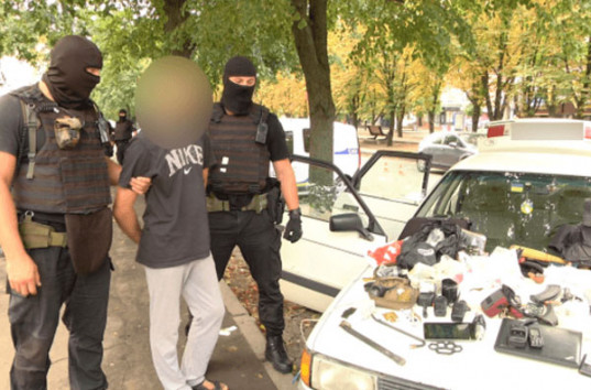 В Черкассах задержали вооруженную банду, похитившую местную жительницу (ВИДЕО)