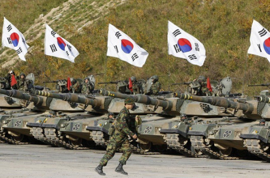 Южная Корея и Япония прибегают к ответной гонке вооружений из-за испытаний КНДР