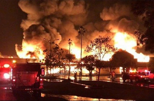 Калифорния в огне: Эвакуировано около 20 тысяч человек, некоторые пропали без вести