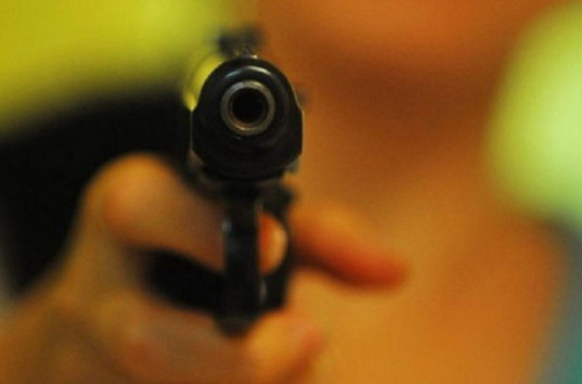 В Одессе полицейскому во время пьяной ссоры выстрелили в голову