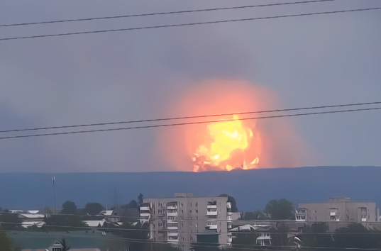 В Сети показали все взрывы на военных складах в России в Ачинске (ВИДЕО)