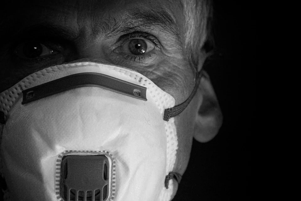 В Украине провалили изготовление кислородных концентраторов для спасения больных COVID