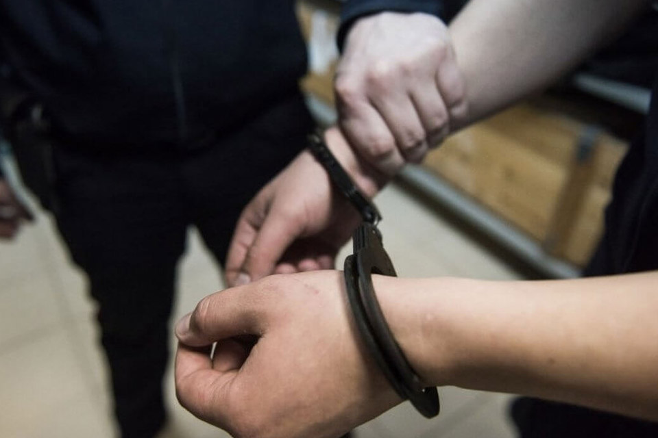 За сутки в Днепропетровской области задержали 4 подозрительных человек