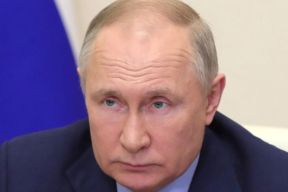«Взял в заложники семьи приближенных»: Путин распорядился создать спецквартиры, — эксперт