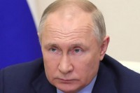 Взял в заложники семьи приближенных: Путин распорядился создать спецквартиры, — эксперт