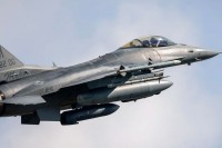 США готовы поддержать обучение пилотов Воздушных сил ВСУ на истребителях F-16