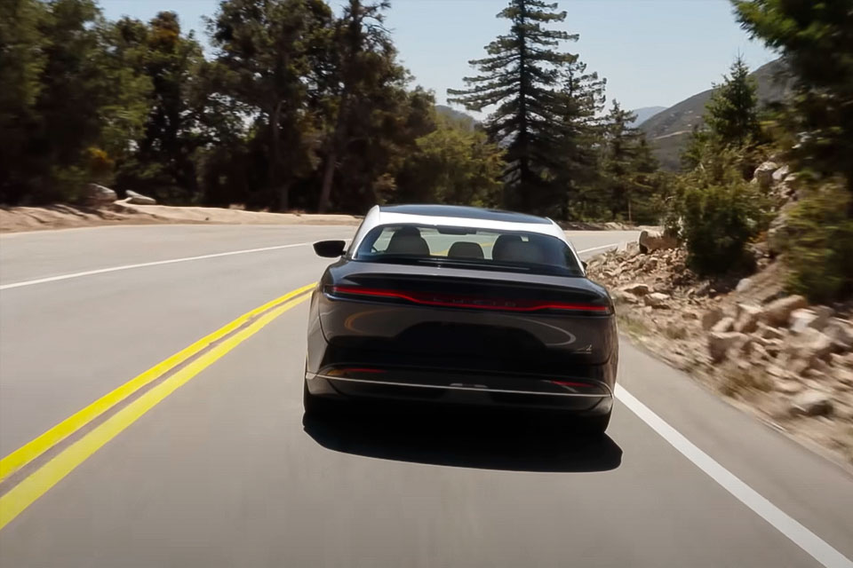 Lucid Motors: Air Grand Touring проехал 1205 км без зарядки
