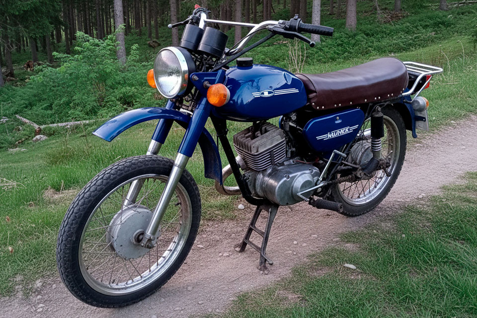 Де купити запчастини на мотоцикл Мінськ та мопед Альфа у 2025 році