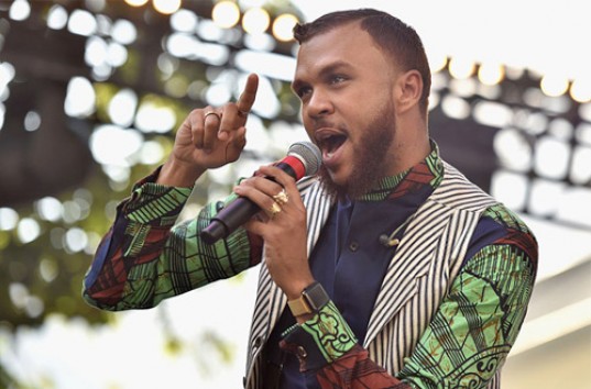 Рэпер Jidenna выпустил новый клип на песню «The Let Out» (ВИДЕО)