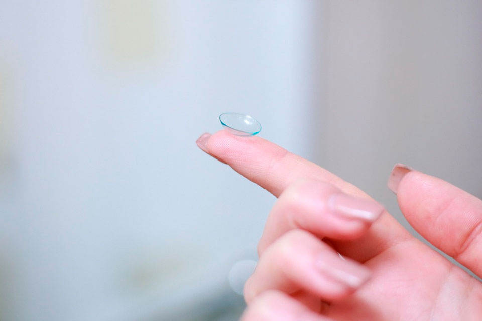 Купить контактные линзы - Магазин контактных линз Linzomat.UA