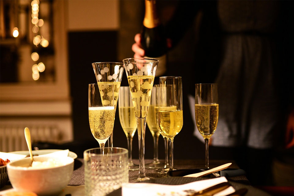 Алкогольні вечірки та культура споживання у молоді