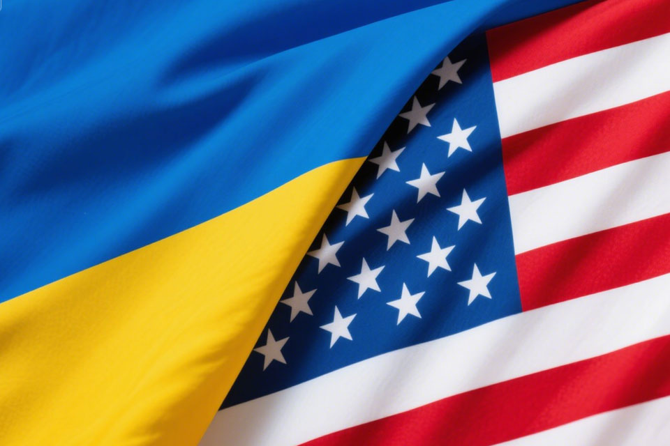 США прекращают военную помощь Украине: курс на мирные переговоры