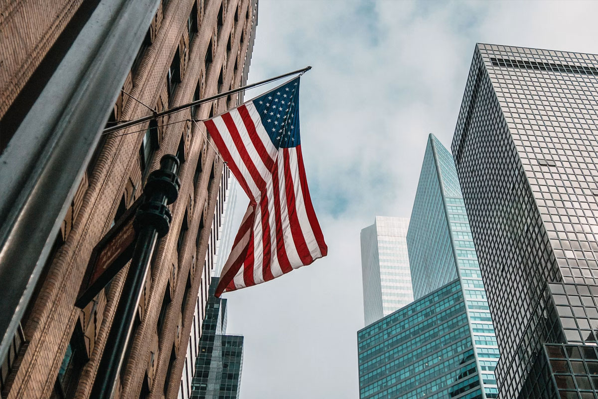 Рейтинг Трампа снизился до 33% перед выборами — FT