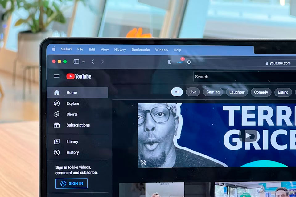 YouTube внедряет ИИ для автоматического выявления несовершеннолетних