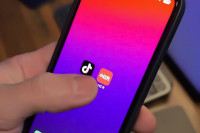 Альтернатива TikTok: Социальная сеть RedNote переживает резкий рост популярности в США