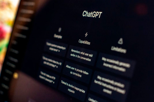 Почему ChatGPT вызывает бредовые состояния у некоторых людей