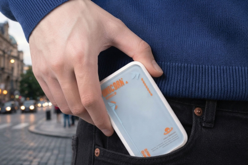 Meizu Pandaer PTC16: Зарядник на 80 Вт в корпусе 14 мм