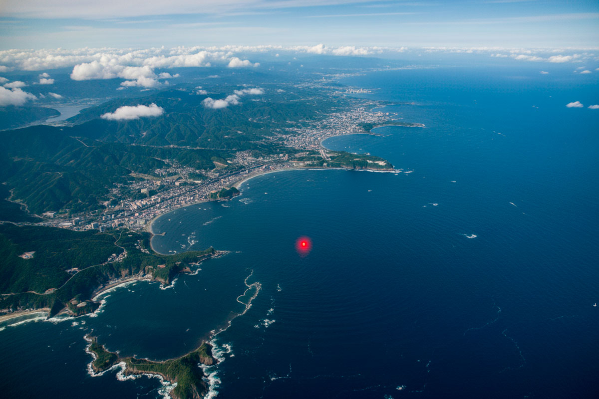 Мощное землетрясение в Японии! Угроза цунами и эвакуация