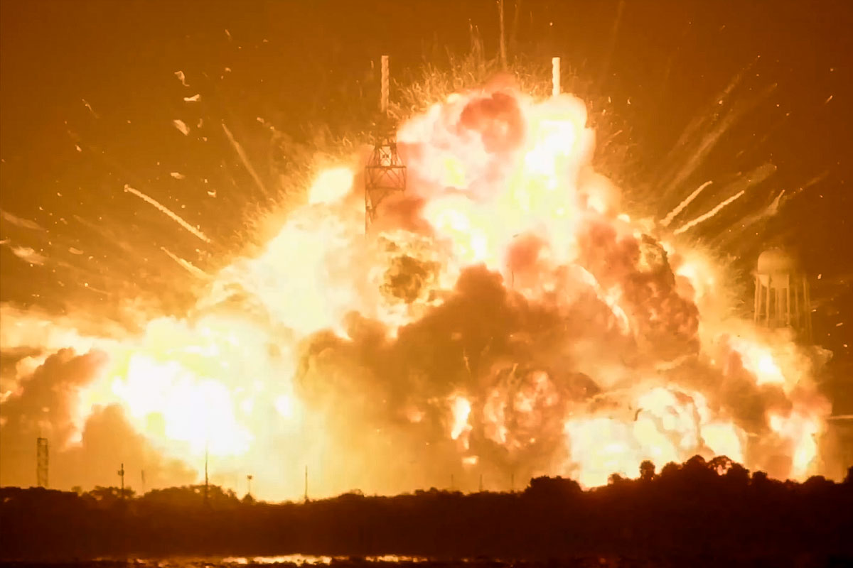 Взрыв New Glenn Blue Origin во Флориде: детали инцидента (Video)