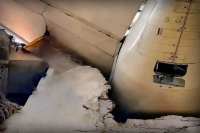 Обнаружен черный ящик разбившегося Boeing 787 в Индии