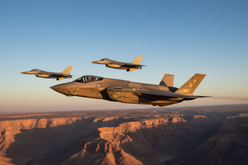 Израиль ударил по центру Тегерана: Ближний Восток в огне